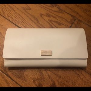 kate spade nude clutch, excellent condition
